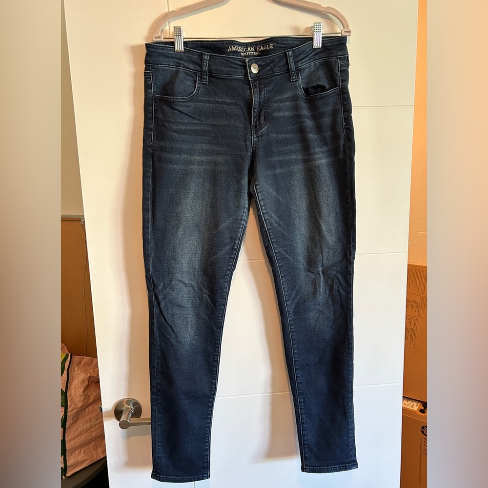 American eagle low rise dark pair of jeans